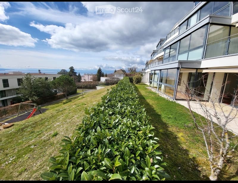 Splendido appartamento a pian terreno a Lutry (1)