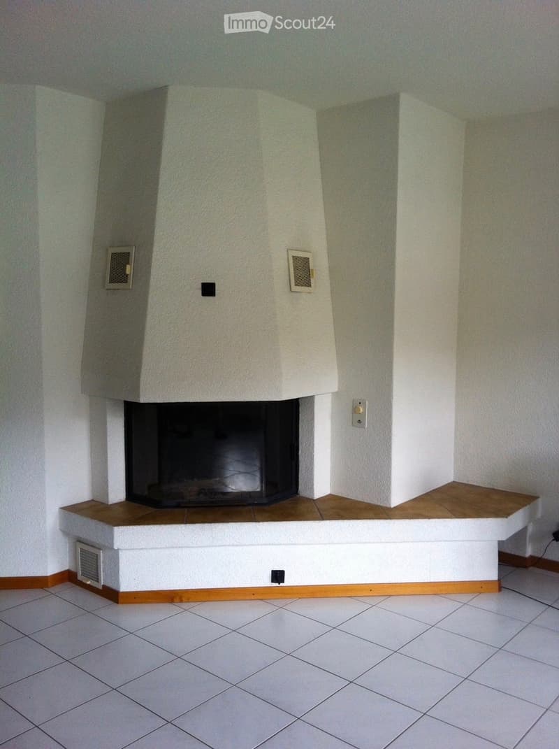 Incantevole duplex di 4.5 locali nella vecchia città di Landeron (2)