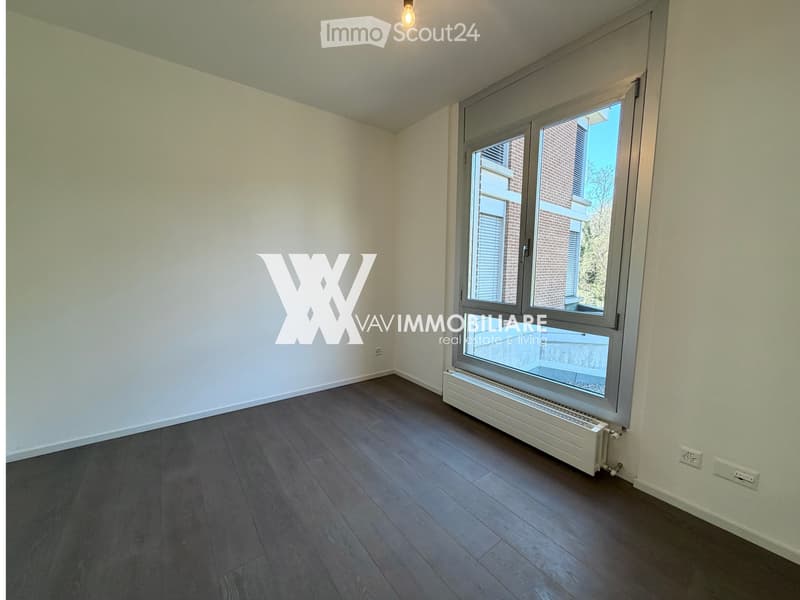 LUGANO: TOTAL RENOVIERTE WOHNUNG (8)