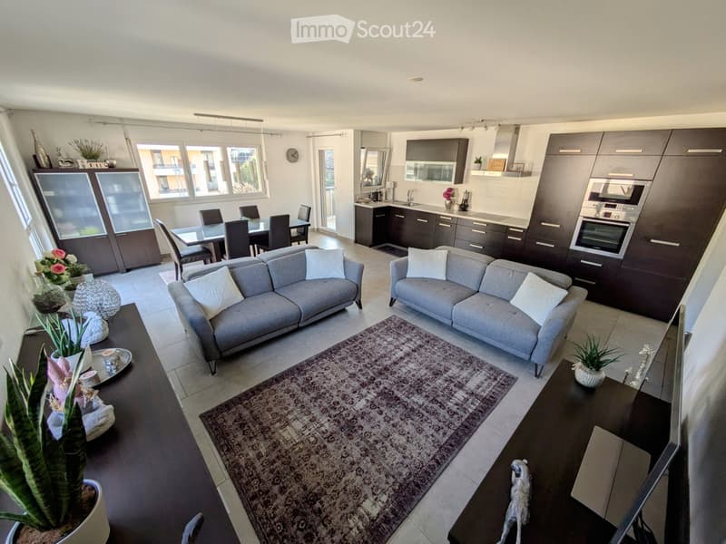 3,5 Zimmer von 82 m² mit großem Wohnbereich und Südbalkon (1)