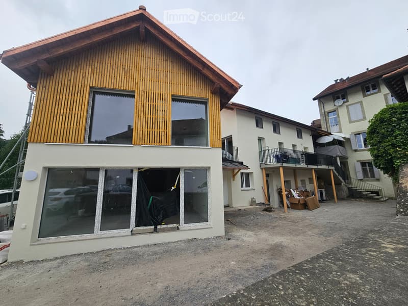 In affitto villa 4.5 locali nuova a Moudon (1)