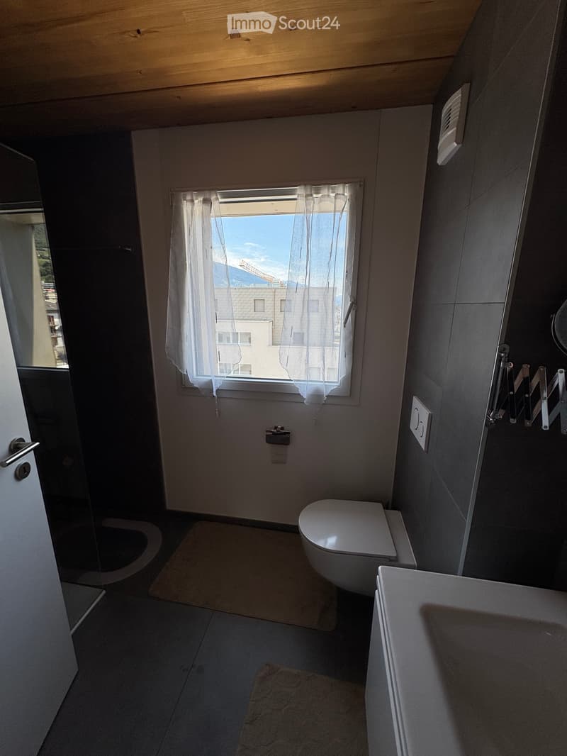 Dachgeschoß-Duplex mit 4.5 Zimmern (5)