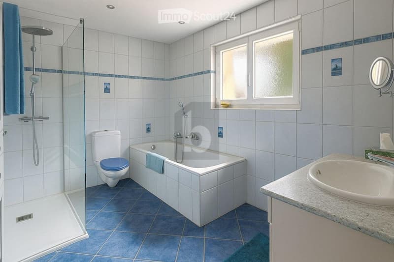 Zweizimmer-Wohnhaus zum Verkauf in Moutier (3)
