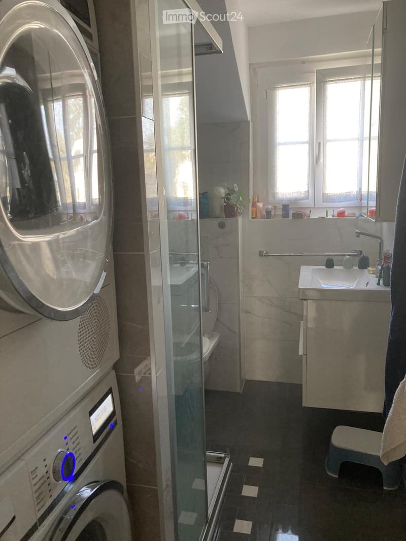Lausanne - Appartement de 3.5 p avec vue dégagée (5)