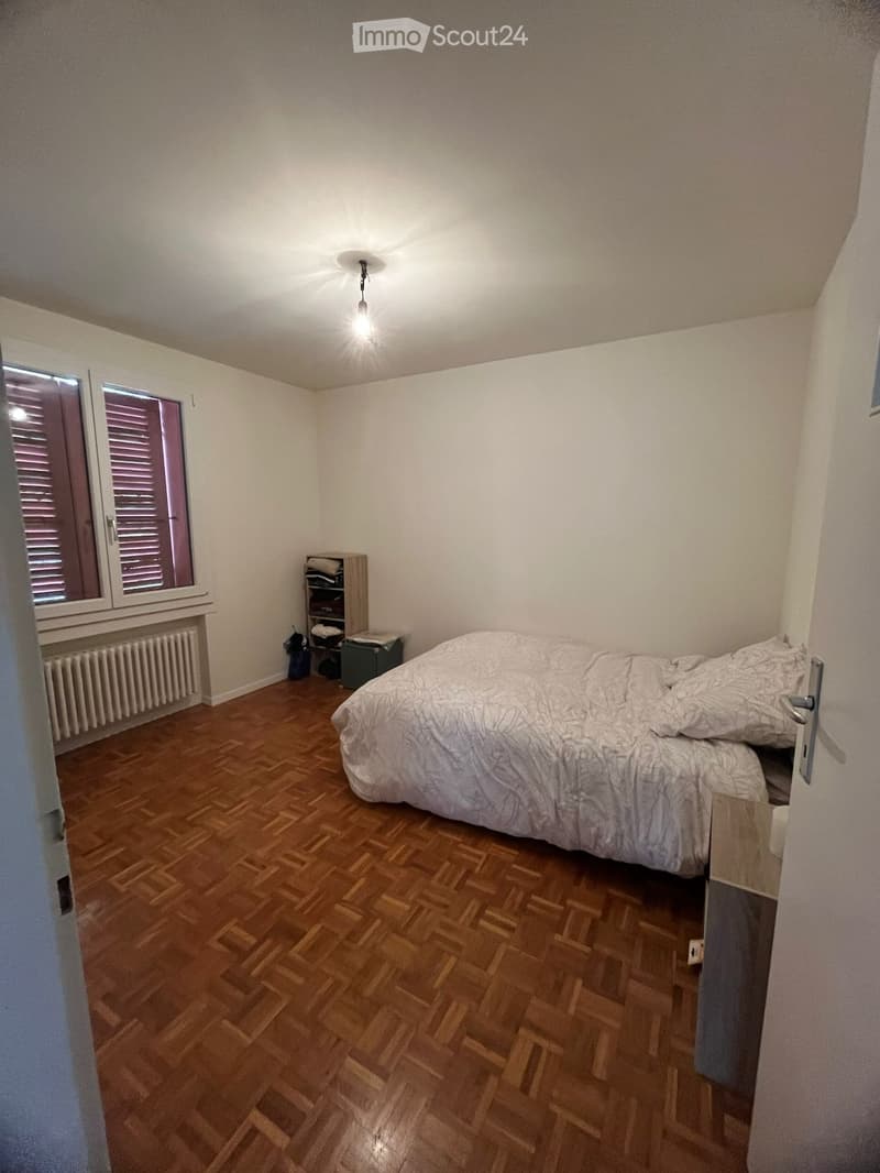 Peseux, Sehr schönes 2-Zimmer-Apartment mit Balkon (3)