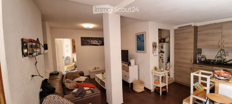 Wunderschönes 3.5-Zimmer-Apartment renoviert in 1893 Muraz (1)