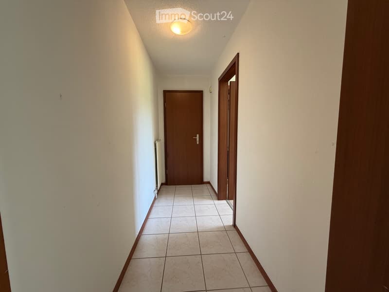 1.5p Terrasse & Parkplatz / 1.5p terrasse & parking Plasselb (4)