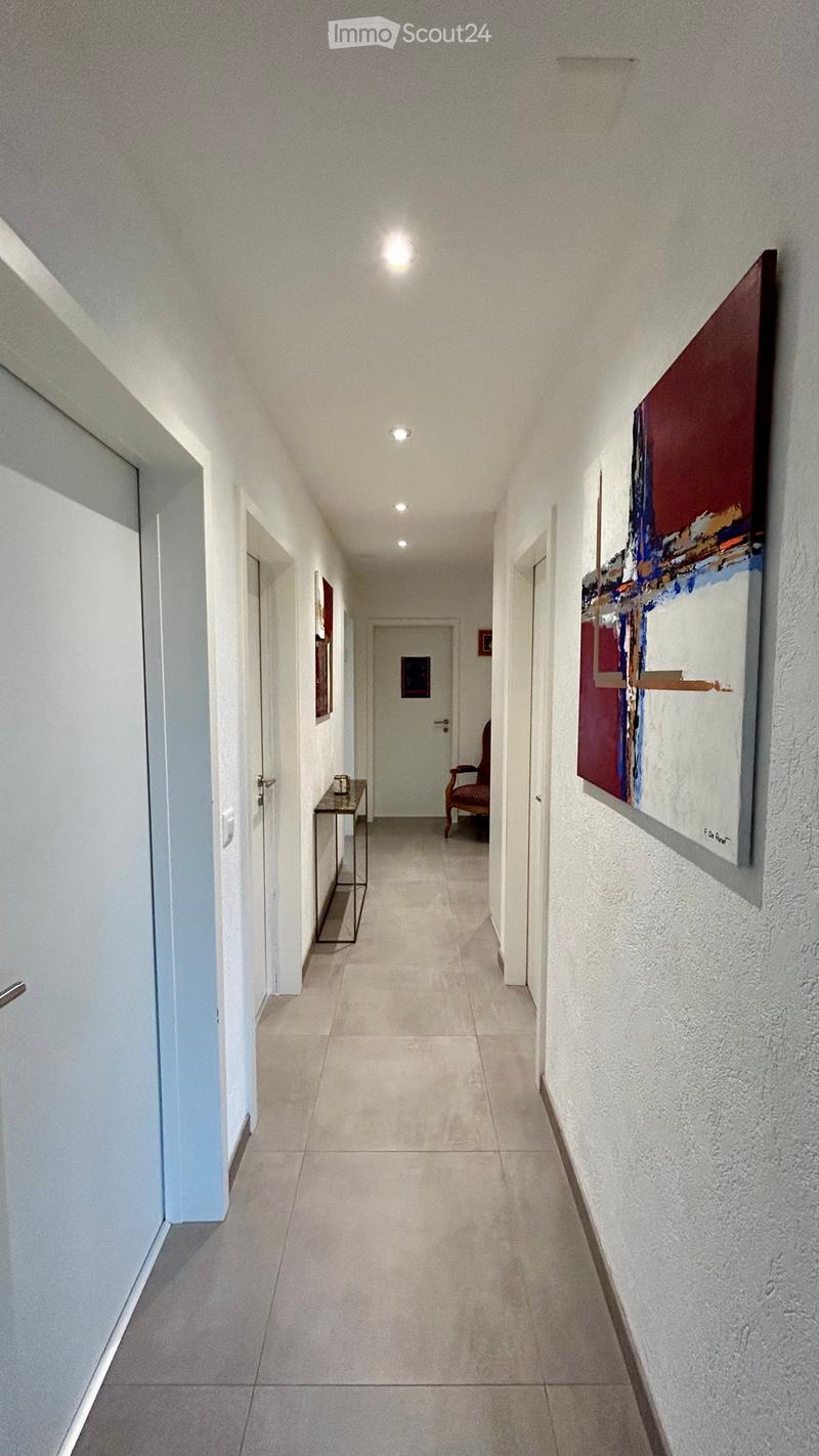 Prächtige 4,5-Zimmer-Wohnung mit Balkon in Marin-Epagnier (5)