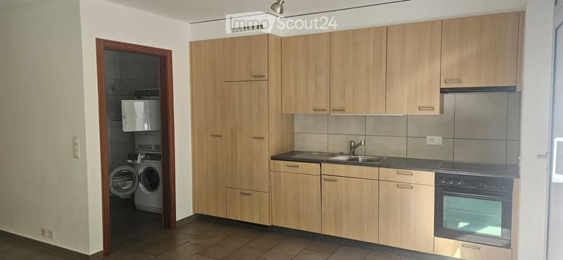 Sion - studio au rez-de-chaussée (4)