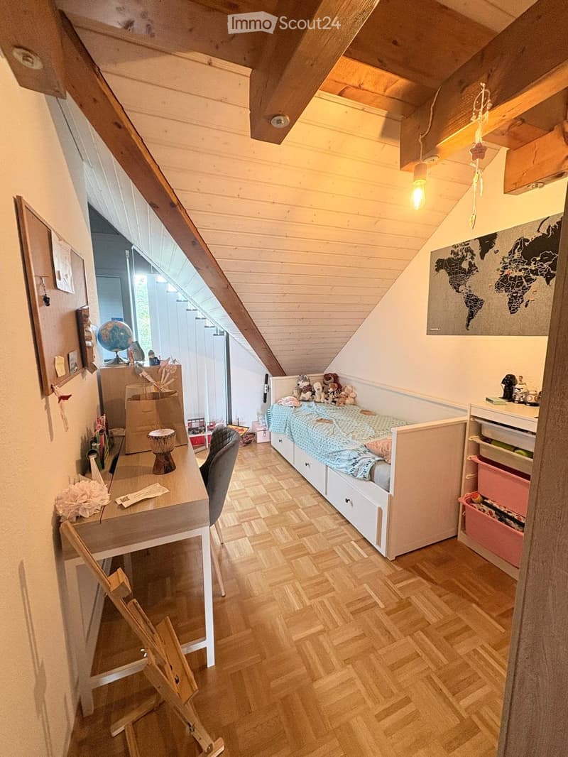 Bello duplex in attico in affitto a Gland (4)