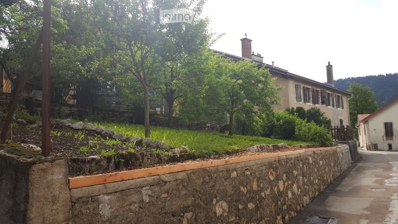 Couvet Haus mit 4 Wohnungen und Mieteinnahmen (13)