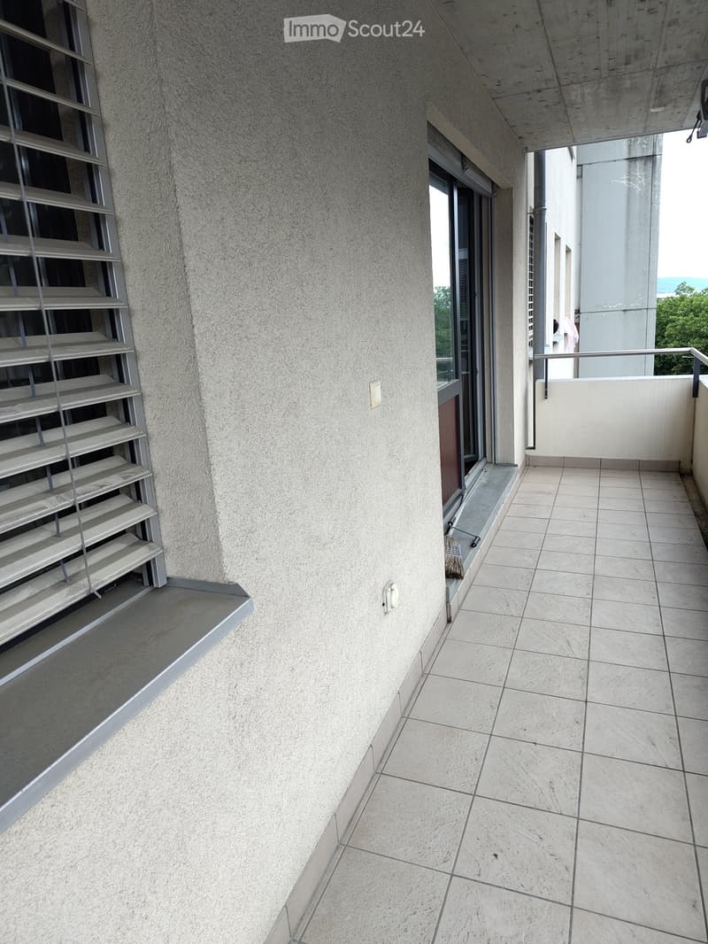 Vevey: Appartement 2 pièces avec balcon à louer dès le 01.08 (3)