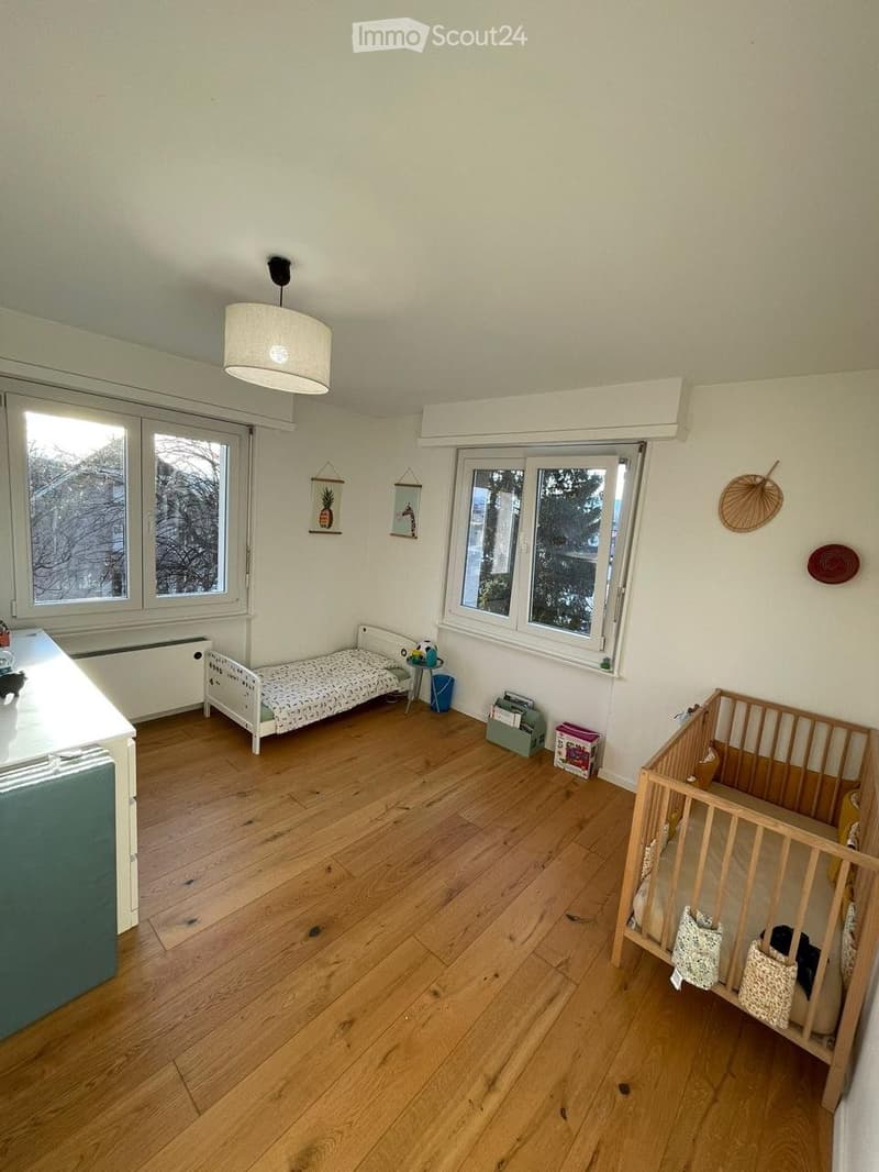 Très grand 3.5 pièces avec balcon, terrasse et jardin commun (3)