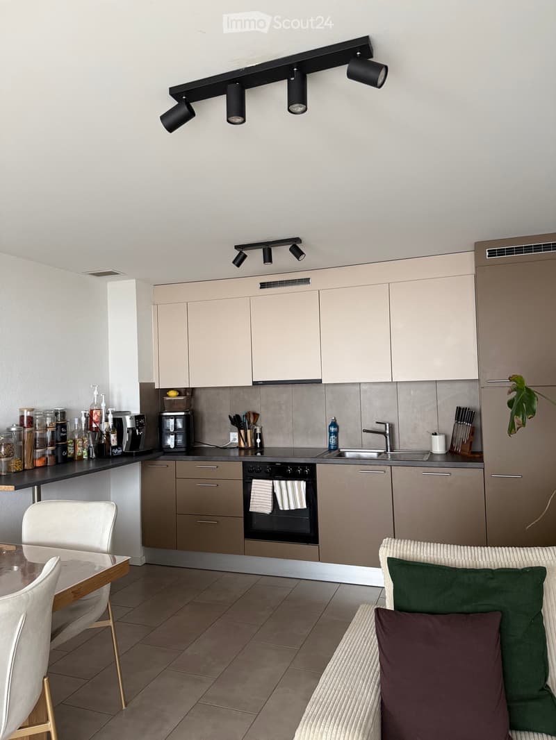 Übernahme des Mietvertrags 2.5-Zimmer-Wohnung in Fontainemelon (3)
