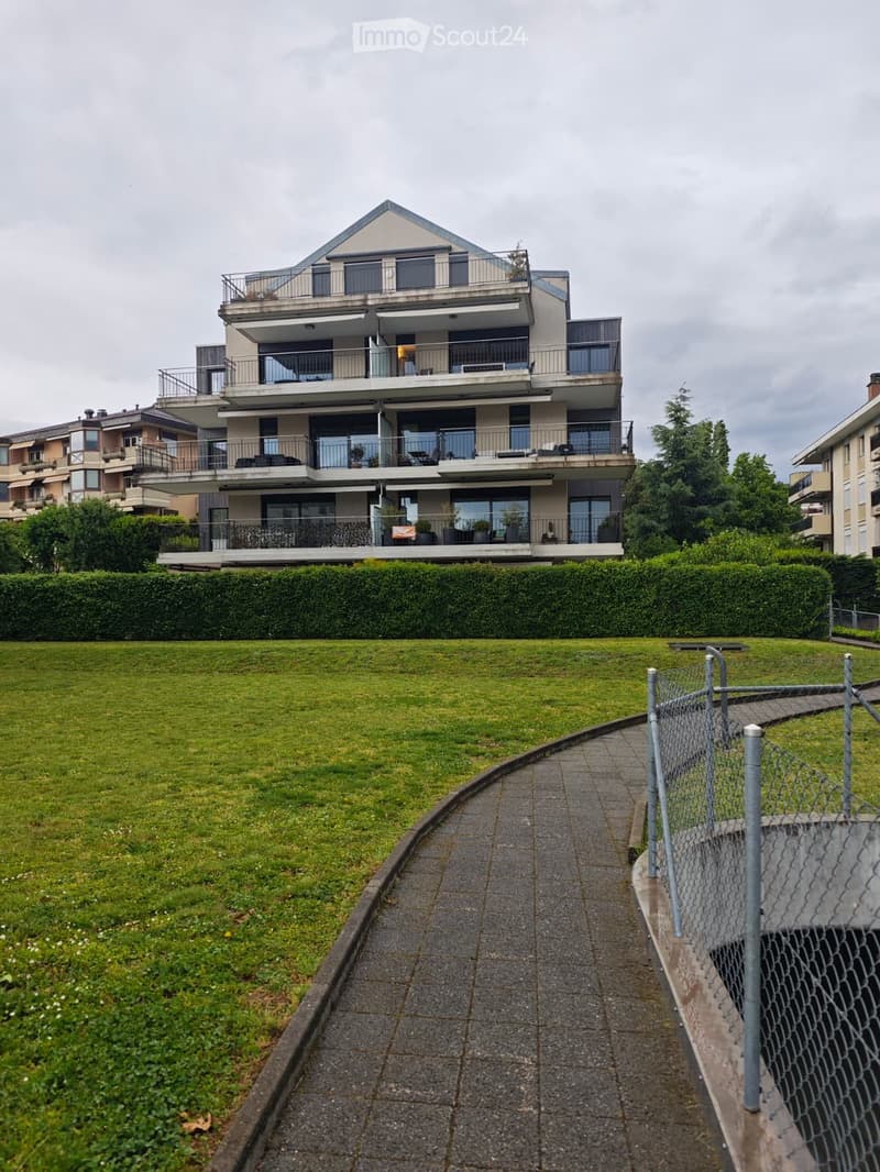 Appartamento moderno a St Sulpice (1)