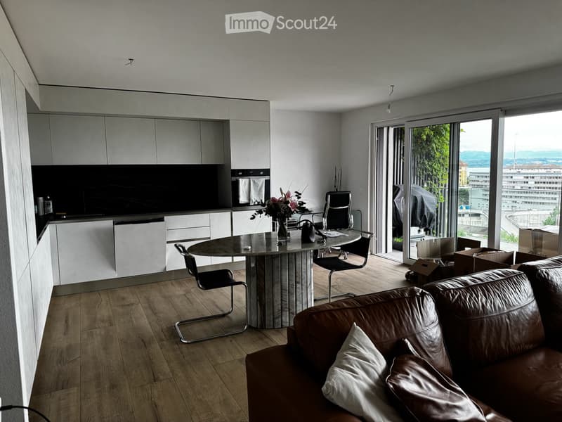 Appartamento 3.5 a Neuchâtel, 2 camere da letto, 2 bagni (2)
