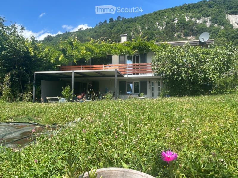 Villa for Sale in La Neuveville (2)