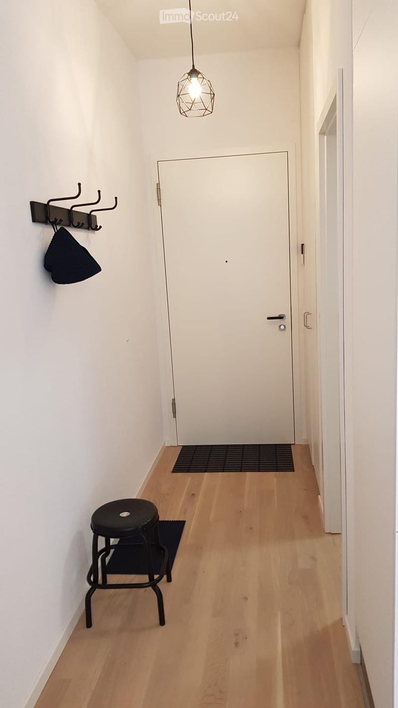Möbliertes Studio zur Miete 25m² + Parkplatz in der Nähe von Lausanne / EHL (2)