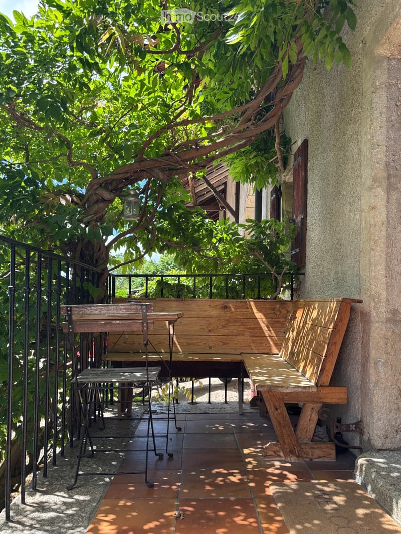 For Sale: Character Property in Berolle (12)