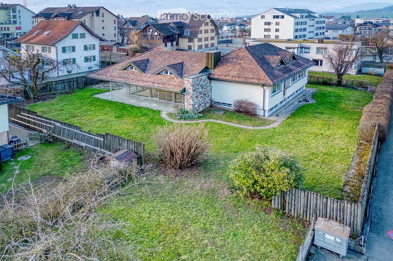 Detached single-family house with spacious garden (2)