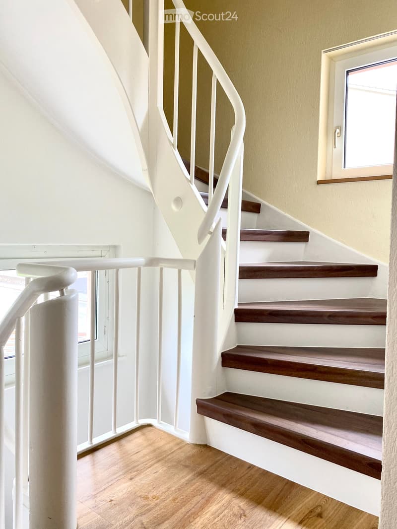 Spacious 5.5-room single-family house with garden (2)