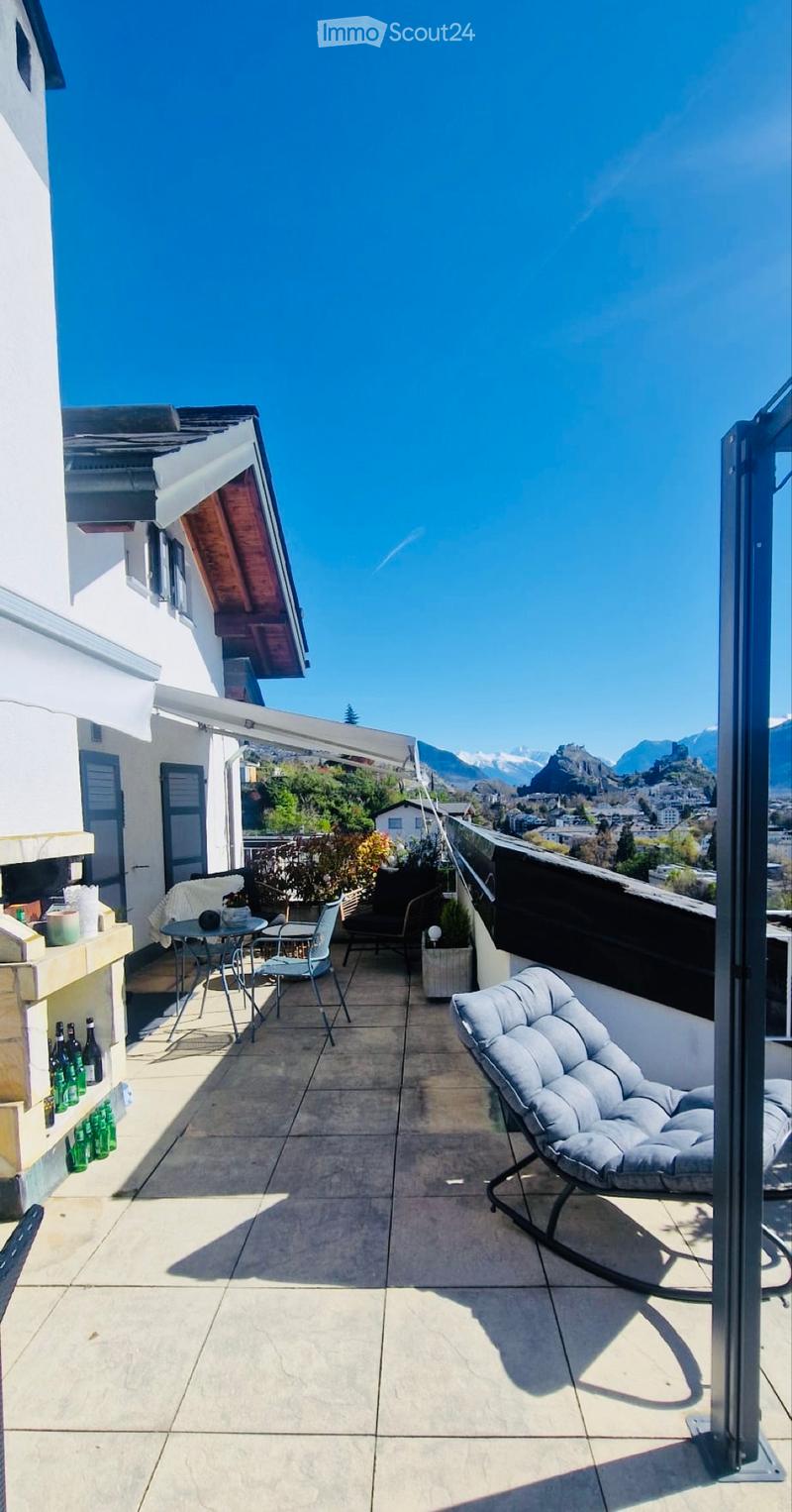 In affitto villa 8,5 locali (300 m2) a Sion Gravelone il 1.9.26 (1)