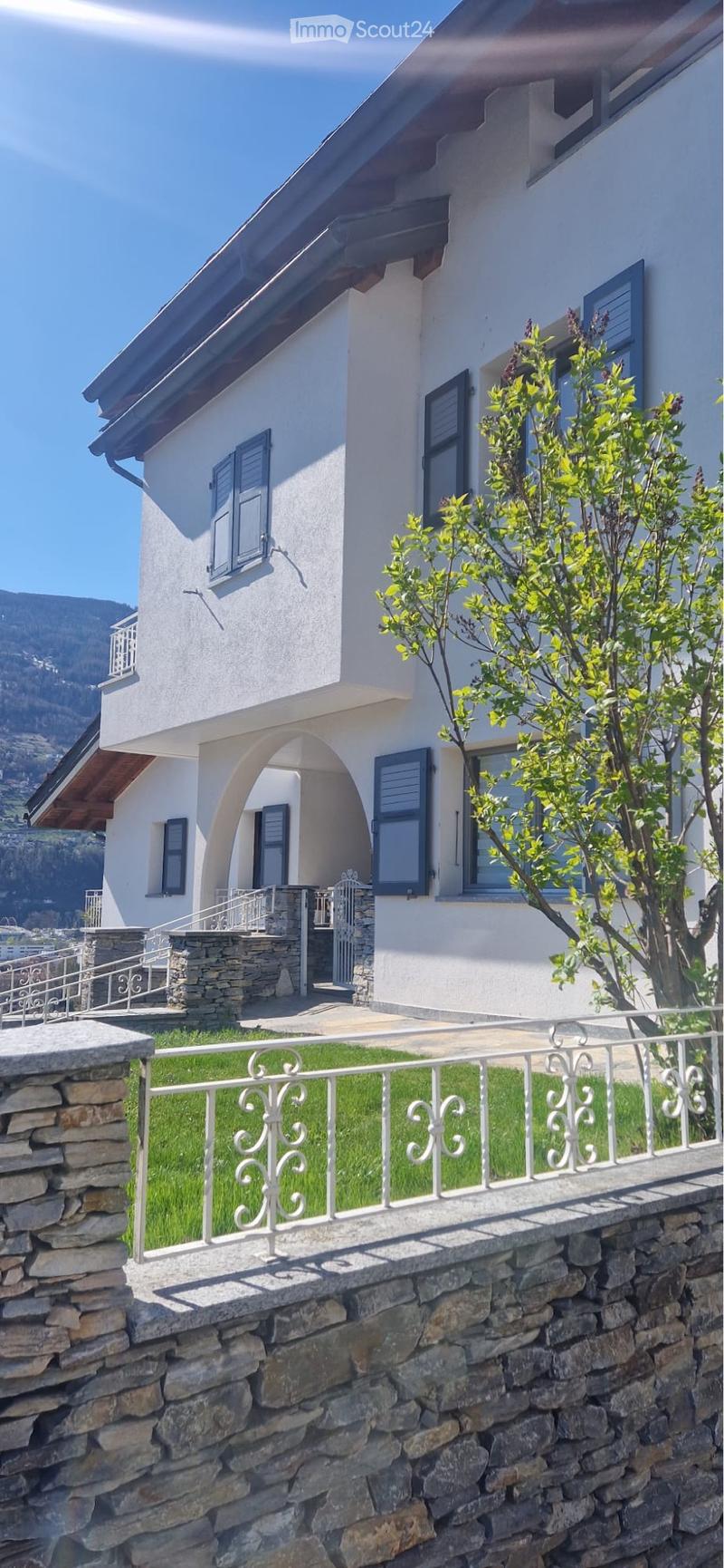 In affitto villa 8,5 locali (300 m2) a Sion Gravelone il 1.9.26 (2)