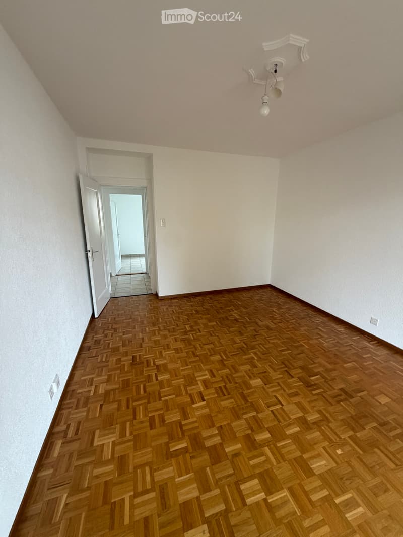 Helles 3-Zimmer-Apartment im Zentrum von Yverdon (8)