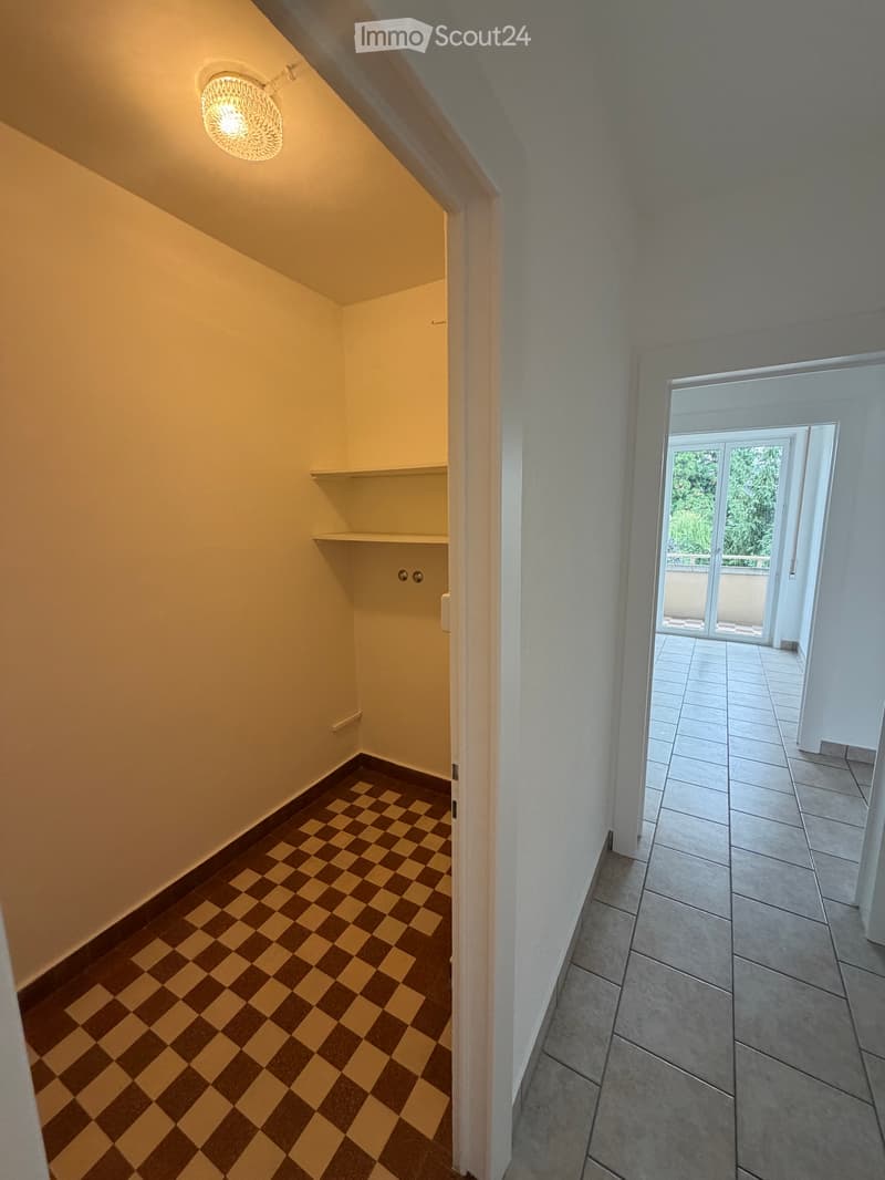 Helles 3-Zimmer-Apartment im Zentrum von Yverdon (5)