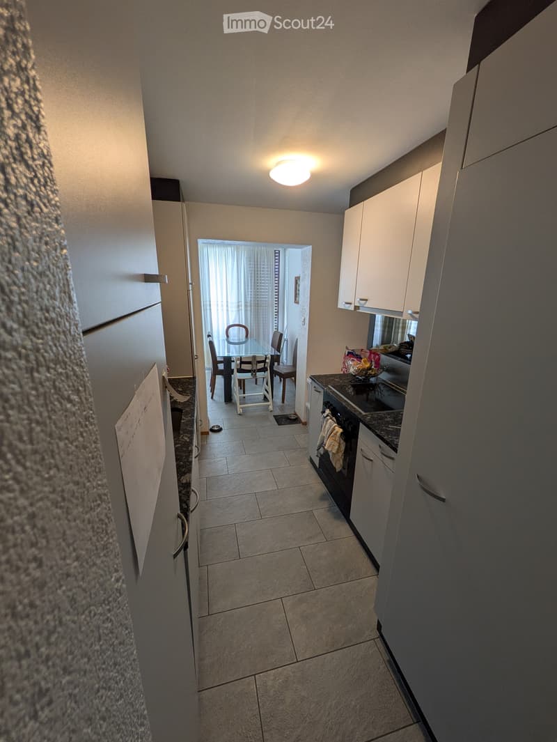 Wohnung mit 4,5 Zimmern und 77m2 in Pérolles (Fribourg) (4)