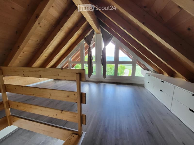 À louer : Bel appartement duplex 2.5 pièces (4)