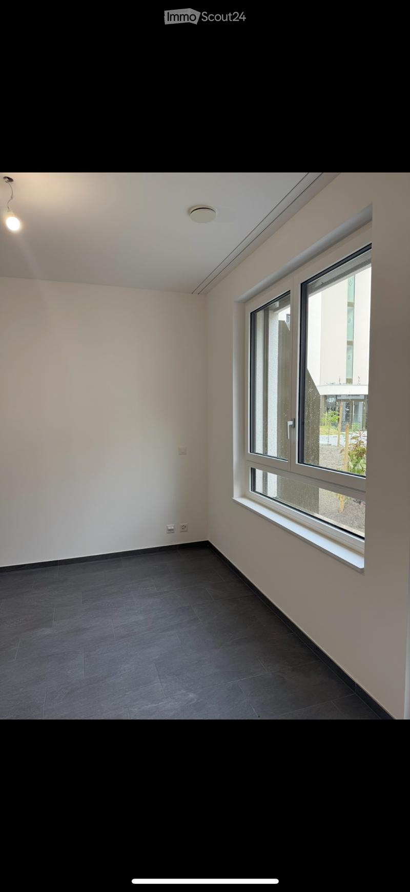 Stupendo monolocale con terrazza, residenza moderna a Sion (3)