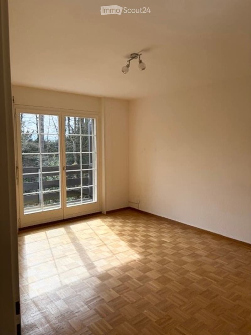 From private owner: 2.5-room apartment in Echichens (3)