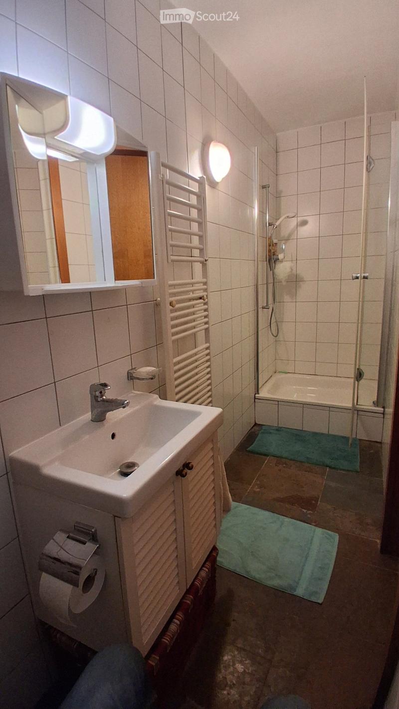 Wohnung mit 2.5 Zimmern (1)