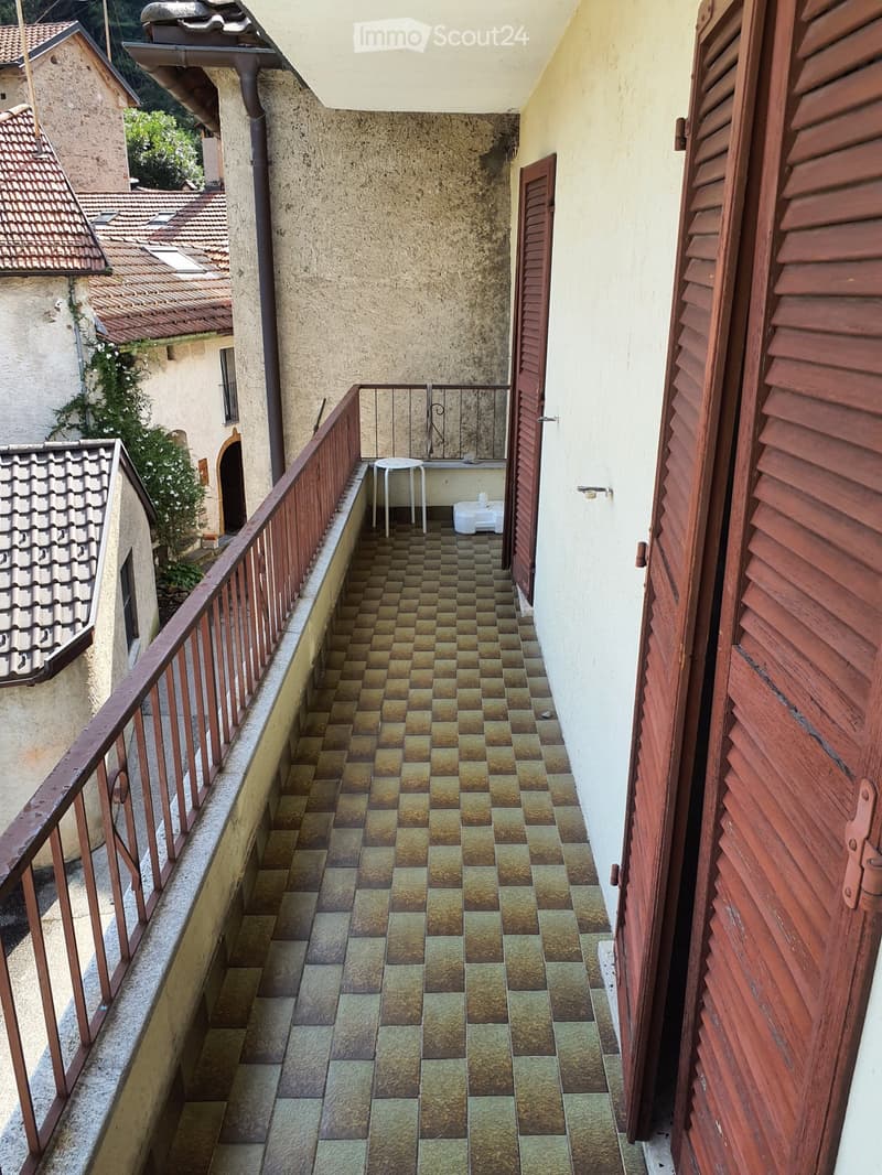 Maisonnette dans le noyau très ensoleillée (13)