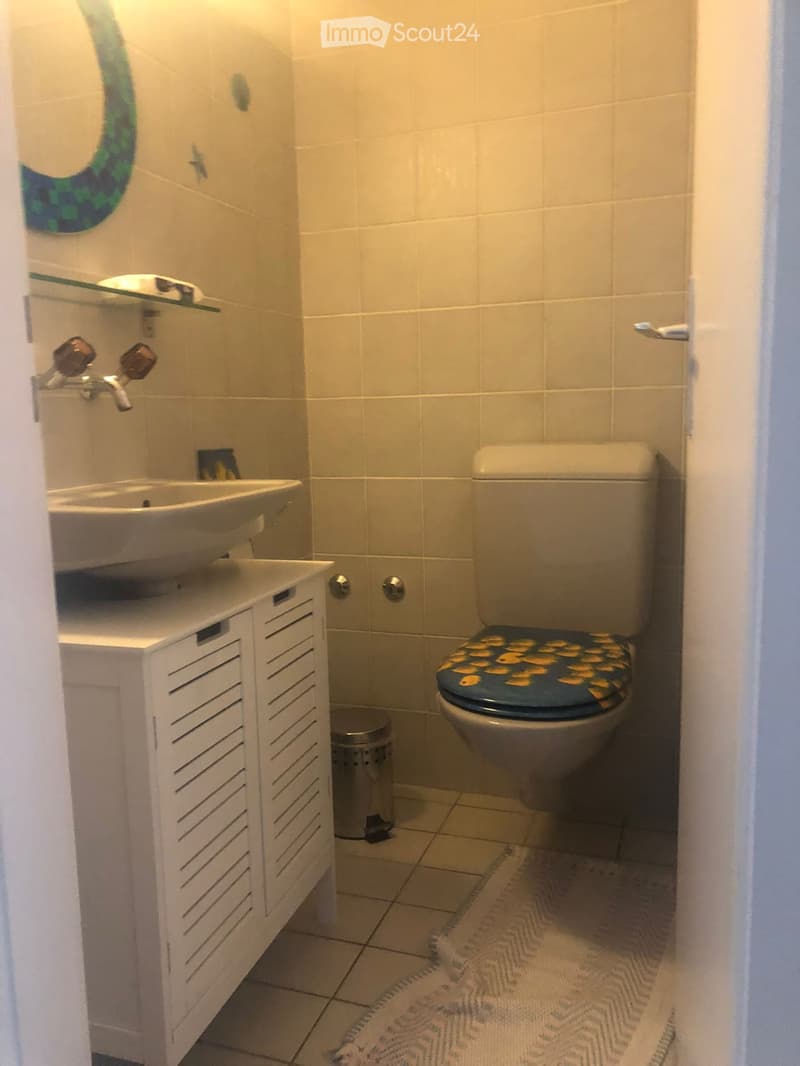 1 Zimmer - Wohngemeinschaft von 3 Personen - 4.5-Zimmer-Wohnung (4)