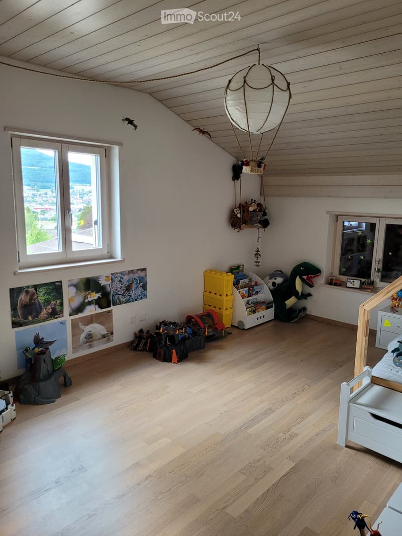 Appartamento con 6 locali e giardino (5)