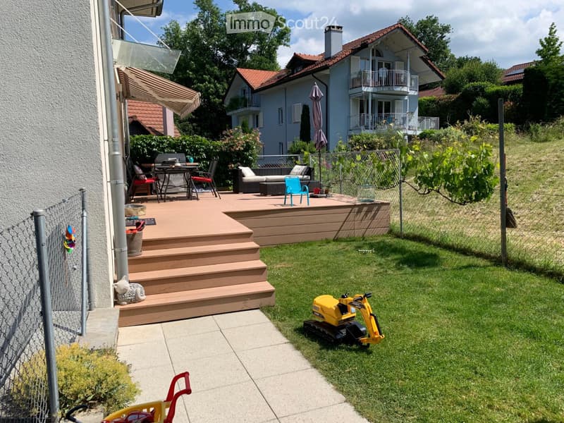 Bellissimo duplex di 4.5 locali con terrazza, jacuzzi e giardino (2)