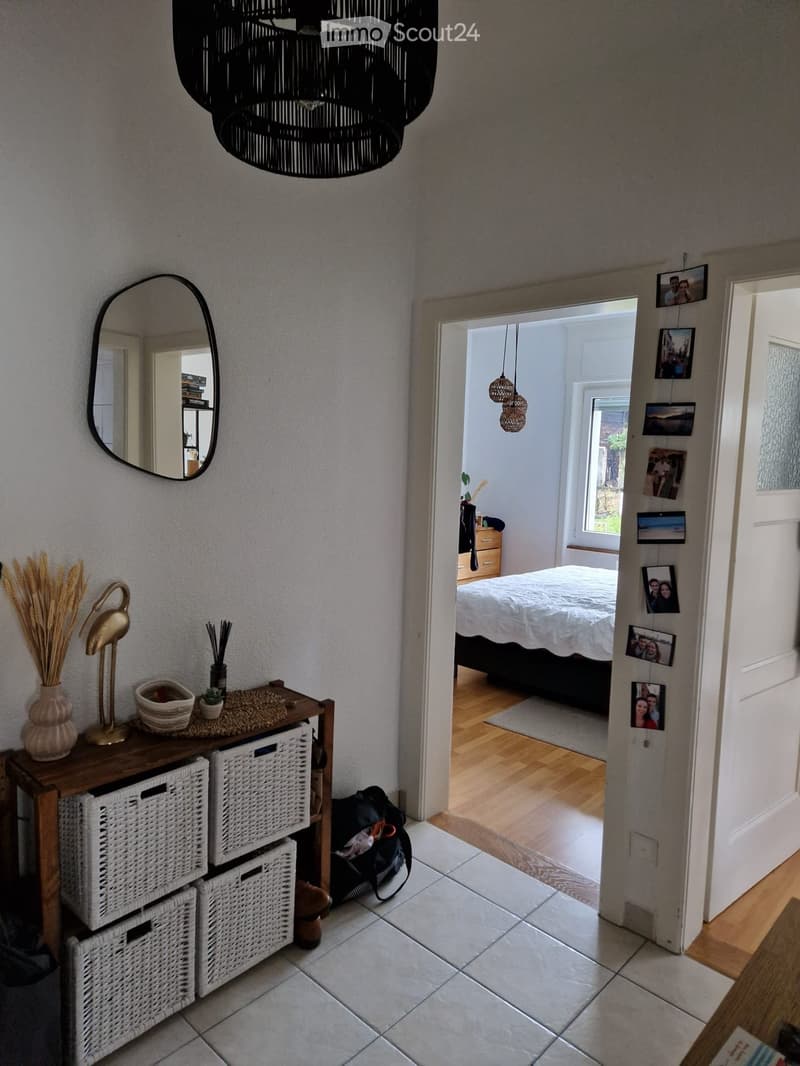 Delizioso appartamento di 2,5 locali con balcone a Friburgo (4)