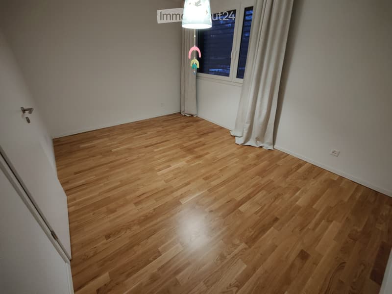 Casa condivisa - camera + ufficio con bagno privato (5)