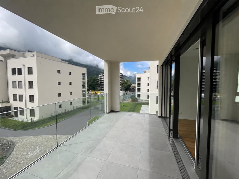 Bellissimo appartamento nuovo di 3.5 locali con balcone a Sion (1)