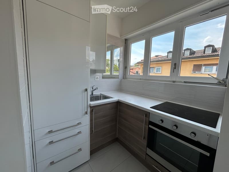 Einzimmerwohnung im 6. Stock im Zentrum (3)