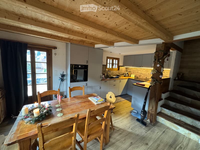 À louer - Magnifique chalet rénové (4,5 pièces) (2)