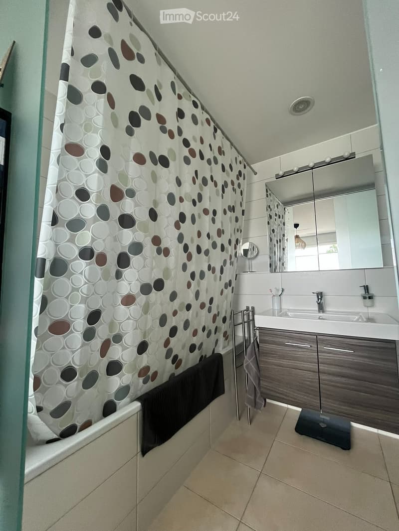 Camera arredata con bagno privato in affitto dal 01.08 al 31.10.2026 (3)