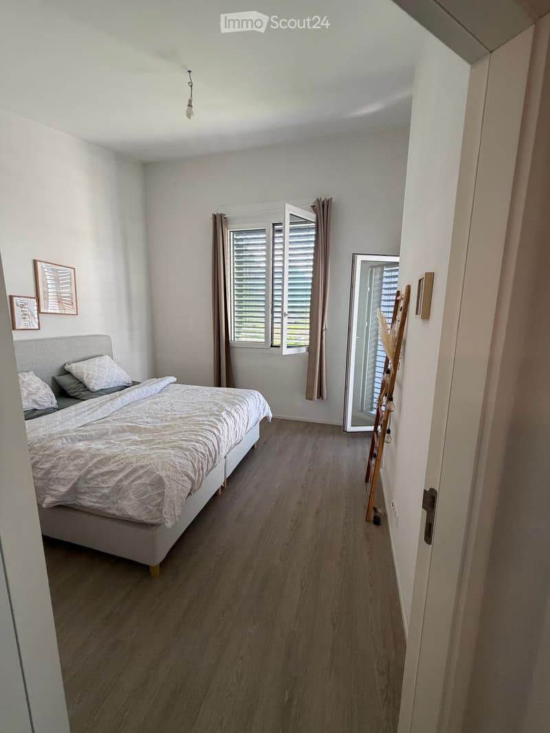Appartamento 5.5 locali con giardino ad Aigle (4)