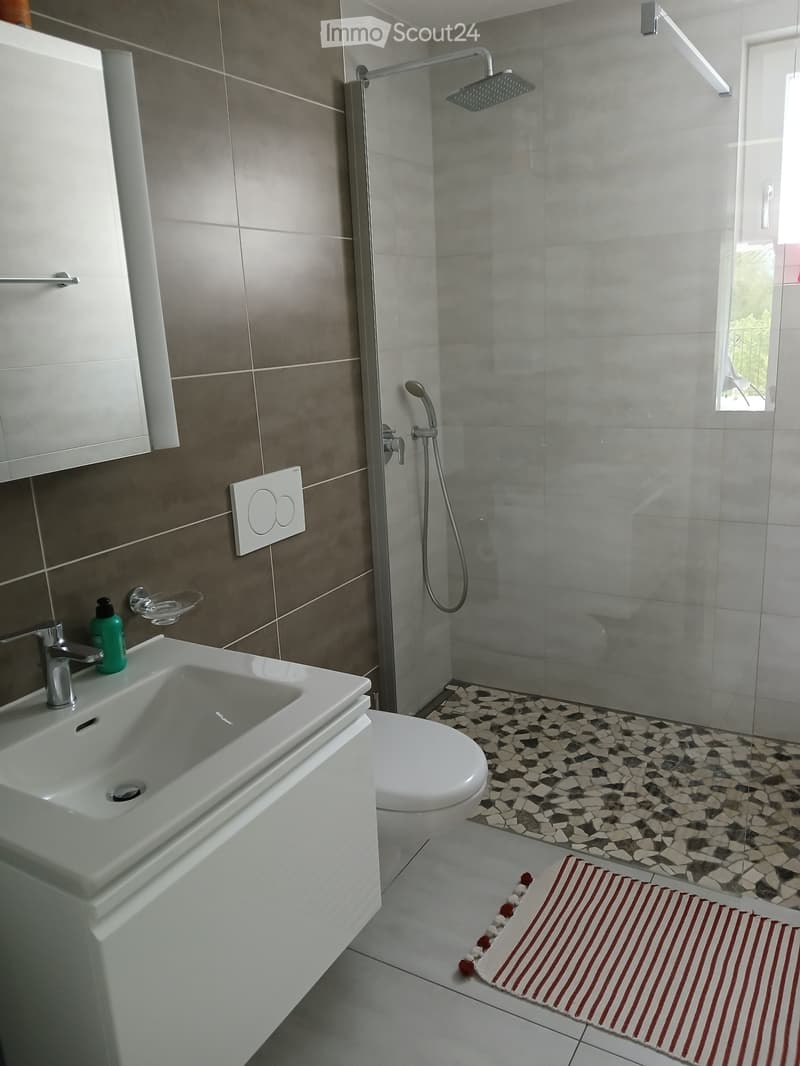 Camera con bagno indipendente (3)