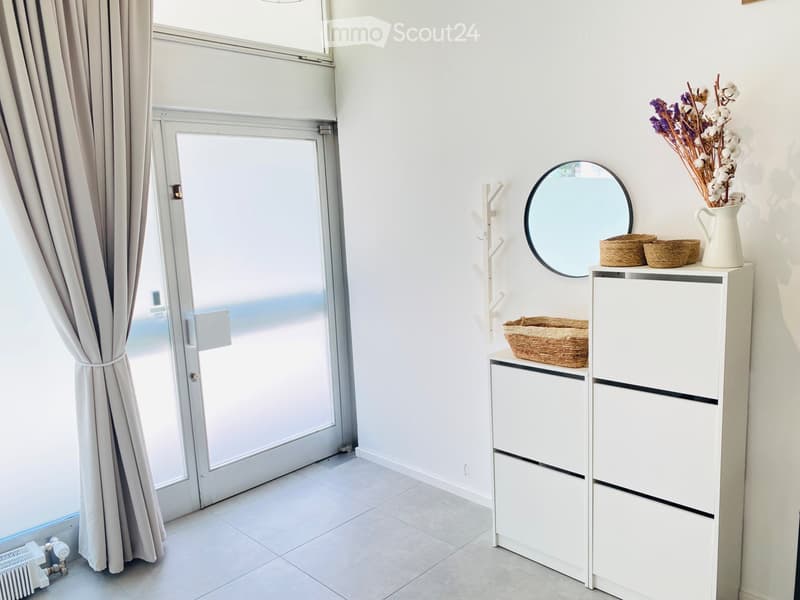 Open space concept with plenty of space at a low price per square meter (2)