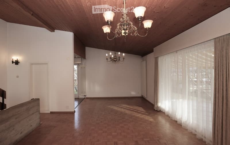 Casa familiare con bel terreno situata in zona tranquilla (4)
