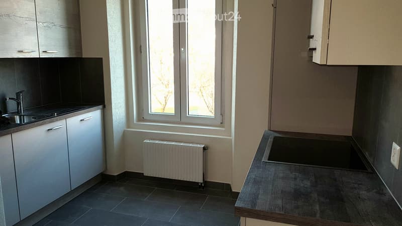 Couvet, lumineux 3.5 pièces au rez-de-chaussée (2)