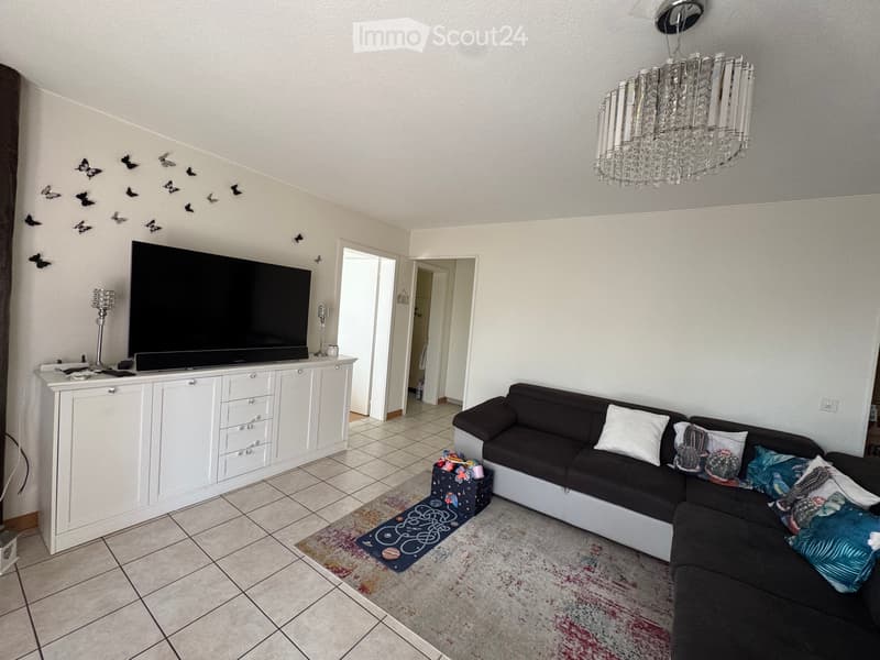 Charming 2.5-room apartment on the ground floor (2)